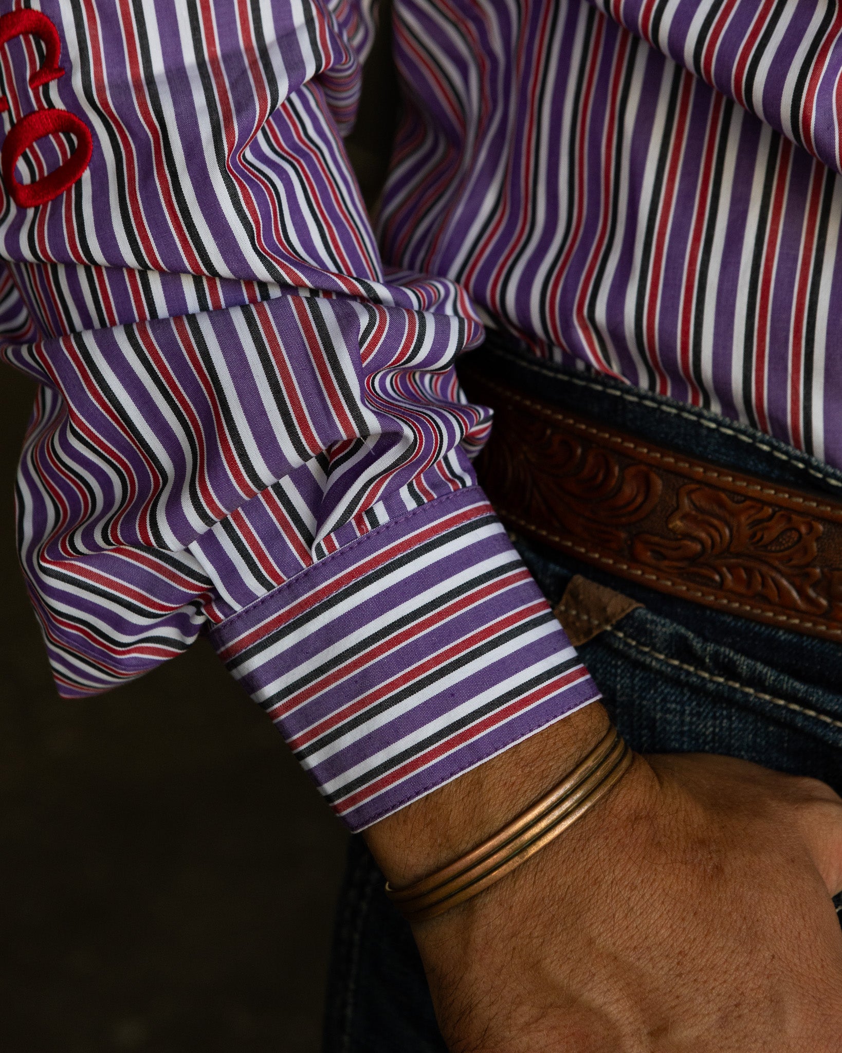 Gold Buckle Series Mens Arena Shirt - Purple & Red Stripe